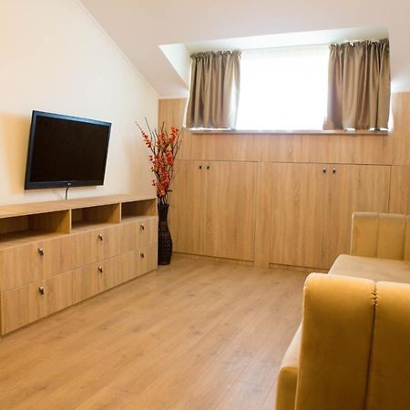 Reve Mariage Hotel Букурещ Екстериор снимка
